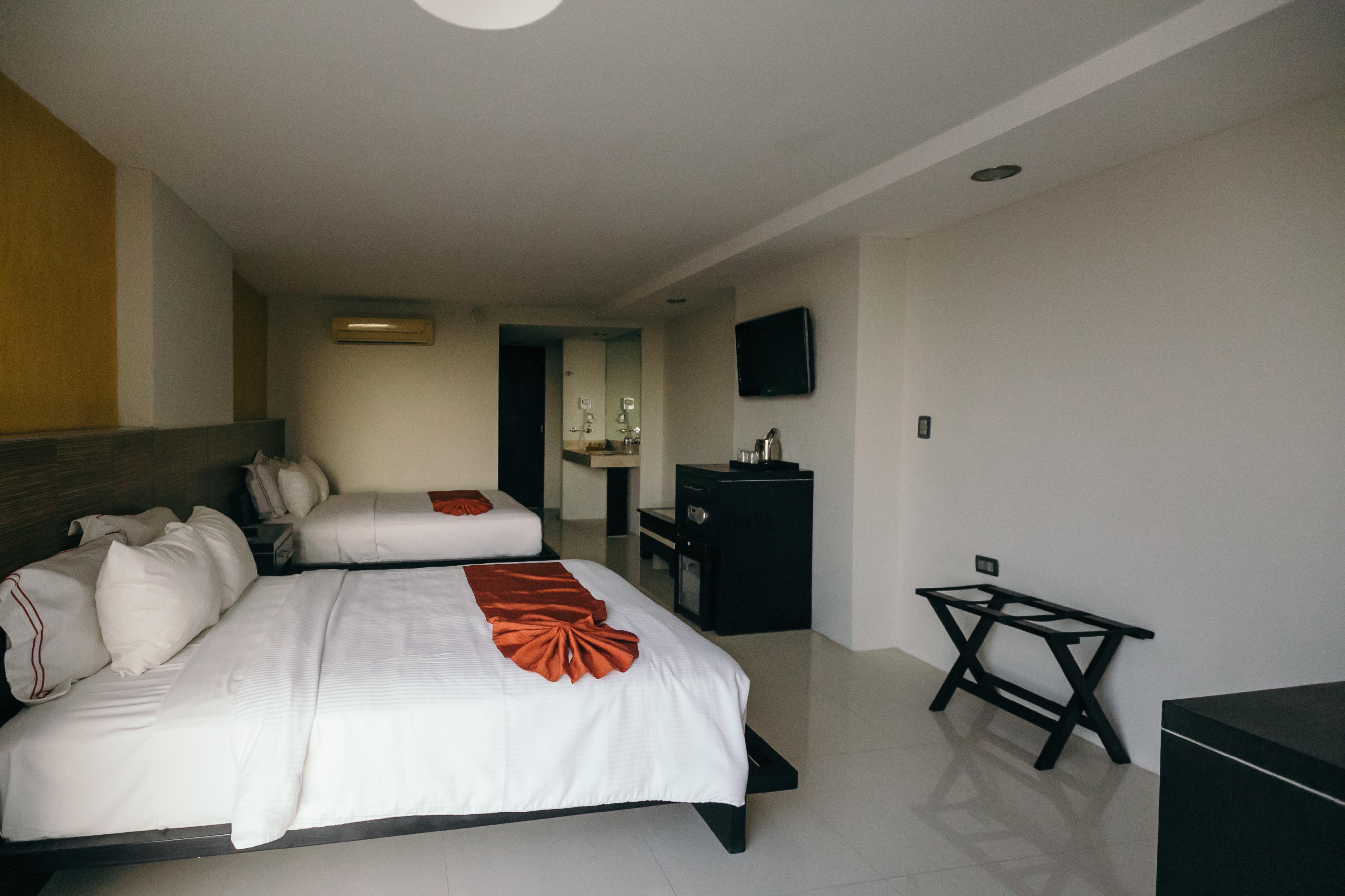 Hotel El Espanol Paseo De Montejo Мерида Экстерьер фото